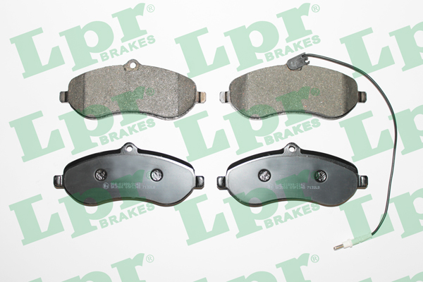 PLAQUETTE FREIN AV EXPERT III 05P1348 — FM573280CH