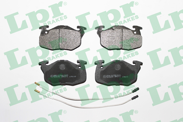 PLAQUETTE FREIN R19/405/ZX/205/EXP 05P271 — FMDBP350393